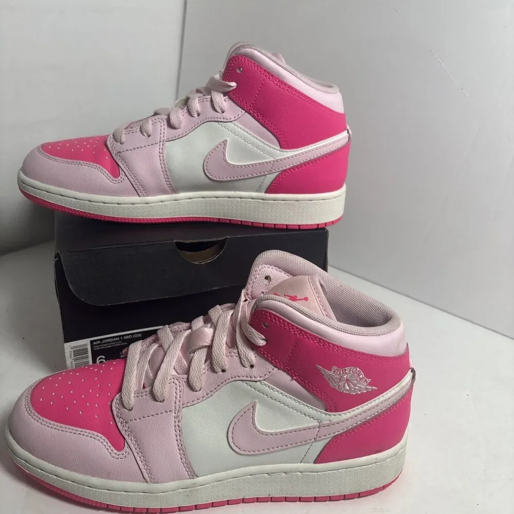 Nike Air Jordan Retro 1 Mid Barbie Pink Air DQ8423-661 GS & Women's Size 6y/7.5w